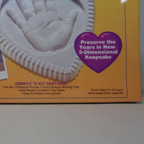 PRECIOUS HANDS / New Plaster Molding Kit / by Botanical Science - Picture 4 of 13